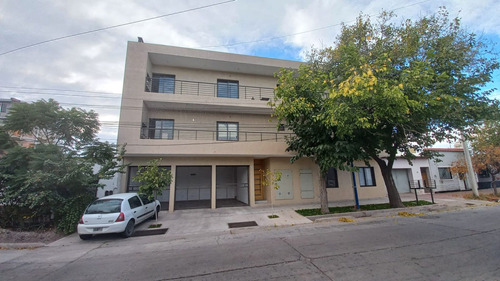 Venta Departamento Semipiso -godoy Cruz-