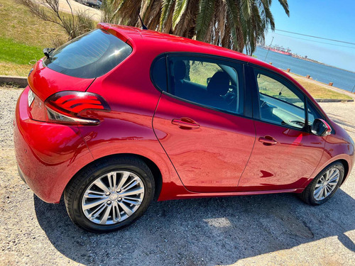 Imagen 6 de 9 de Peugeot 208 208 Active 1.2