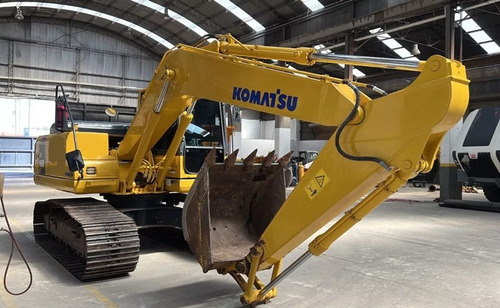 Escavadeira Hidráulica Komatsu Pc160 Ano 2016