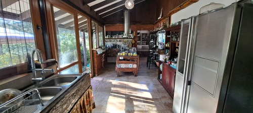 Arriendo Parcela 8.700 M2 Con Hermosa Casa Estilo Rustico D