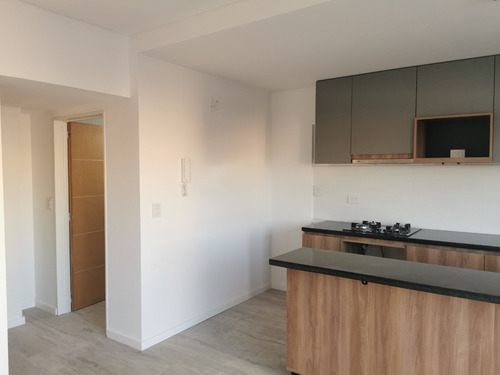 Duplex Con Parrilla. 3 Ambientes. Sin Comision. Estrenar. Paternal - Villa Gral Mitre