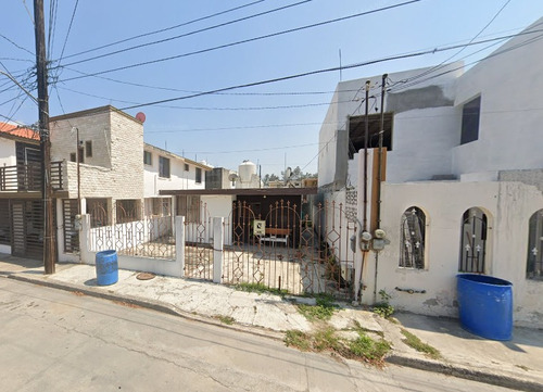 Sk01- Casa En Remate Bancario En C. Francisco I. Madero, Asunción Avalos, Cd. Madero, Tamp. (65% Debabjo De Su Valor Comercial)