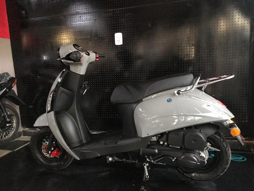 Okn Roma 125 Precio Lanzamiento (incluye Casco Y Parabrisas)