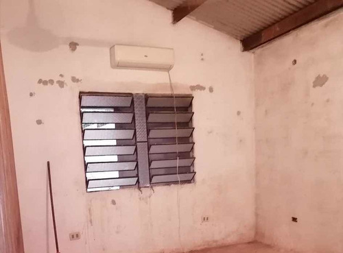 Imagen 7 de 10 de Vendo Casa En Capiatá Y Al Lado Un Terreno