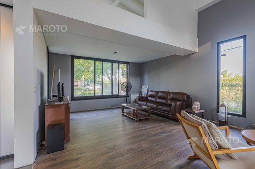 Imagen 27 de 30 de Casa En Venta En Barrio Fincas De Maschwitz - Cinco Dormitorios - Maroto Propiedades