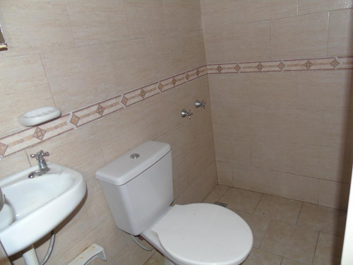 Imagen 6 de 7 de Departamento En Venta / Alquiler En Berisso En Calle 4 (ex 61) E/ 126 Y 127