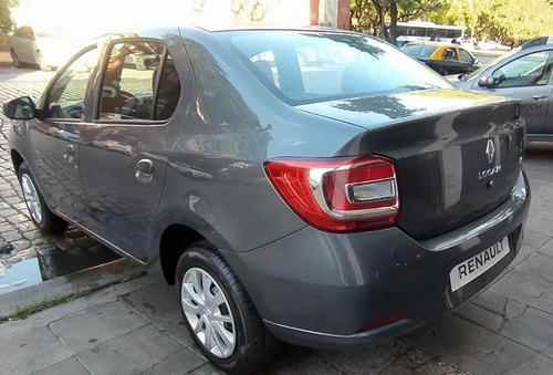 Imagen 6 de 15 de Renault Logan Life (rr)