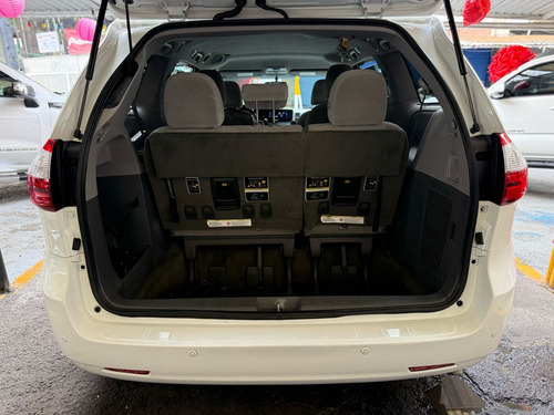 Toyota Sienna 3.5 Xle At