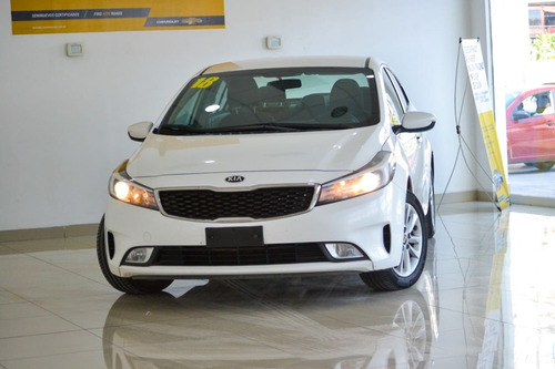 Imagen 10 de 10 de Kia Forte Lx 2018