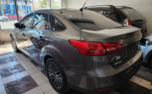 Ford Focus III 2.0 Sedan Se
