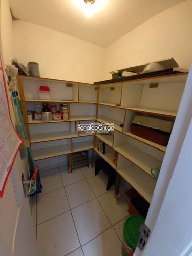 Imagem 10 de 15 de 3 Dormitórios Sendo 1 Suíte, 3 Banheiros E 1 Vaga - V7558