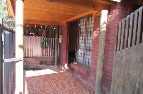 Se Vende Linda Casa, Con Excelente Ubicación Comuna Curacaví