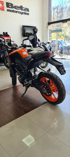 Imagen 4 de 15 de Ktm Duke 200