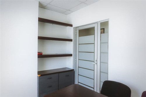 Imagen 22 de 26 de Oficina En Arriendo En Santiago
