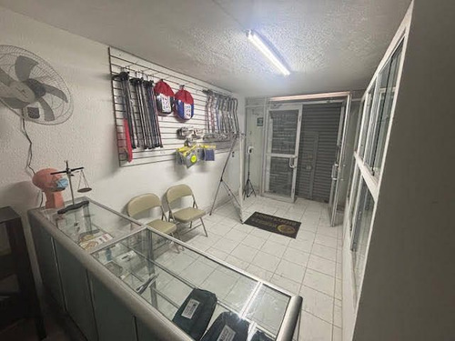 Oficinas En Renta - Col. El Valle