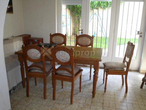 Imagen 3 de 16 de Chalet 200m2, 4 Dormitorios, Jardín, Cochera.
