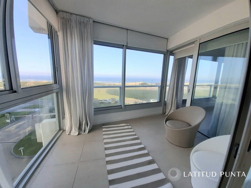 Imagen 13 de 15 de Apartamento Esquinero En Le Parc, 3 Suites Más Dependencia