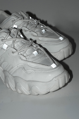 Zapatilla 47 Street Plataforma Addict Reflectiva