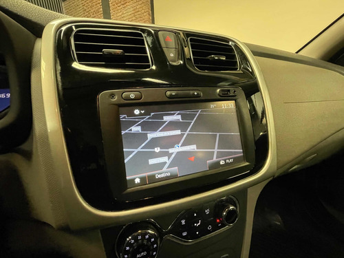 Renault Logan 2017 1.6 Privilége Plus 105cv Nac