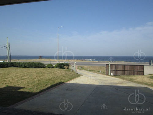 Imagen 2 de 30 de Casa A La Venta En Primera Línea