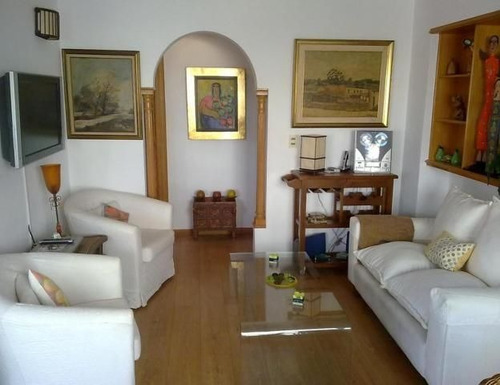 Apartamento En Venta De 2 Dormitorios En Peninsula