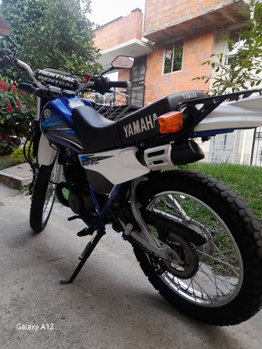 Yamaha  1999
