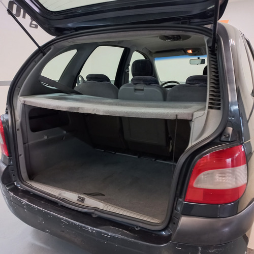 Renault Scénic 1.6 L Luxe