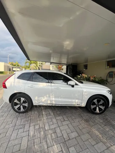 Volvo XC60 2.0 T8 Plus