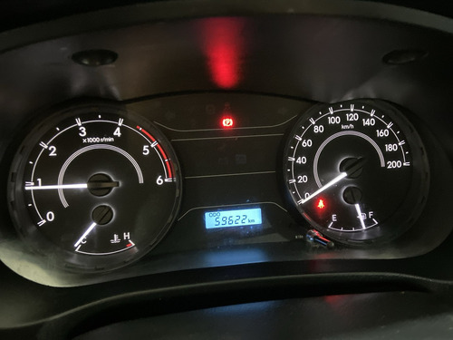 Toyota Hilux Dx 4x4 Pcyp60