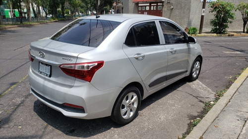 Imagen 5 de 10 de Hyundai Grand I10 2018 1.3 Gls At
