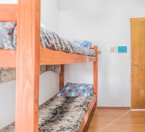 Venta Casa 3 Amb Con Patio - Bernal Este