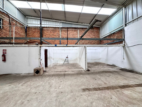Bodega En Venta En Las Juntas, Tlaquepaque