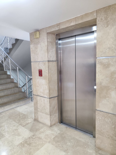 En Venta Apartamento En Las Chimeneas - Resd. Monreale. Lh