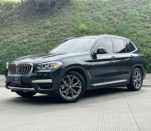 BMW X3 5p xDrive 30i X Line L4/2.0/T Aut