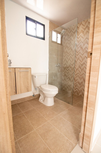 Hermoso Y Confortable Complejo De Apartamentos A Tan Solo 5m