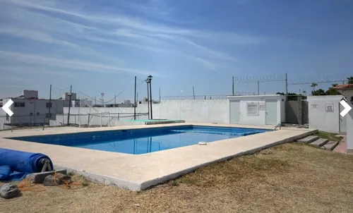 Casa En Venta Rancho San Pedro, Querétaro. Con Alberca Vm100