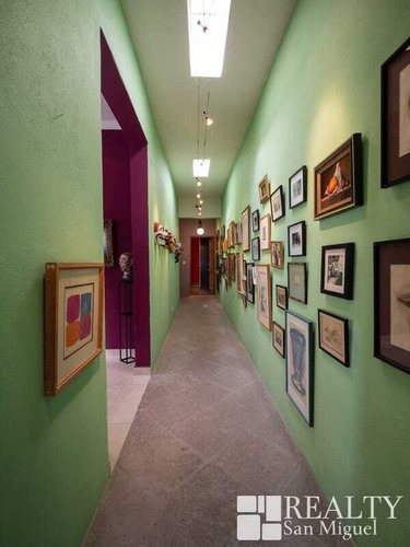 Imagen 7 de 20 de Casa En San Miguel De Allende Llena De Color