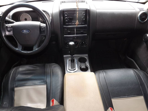 Imagen 6 de 9 de Ford Explorer
