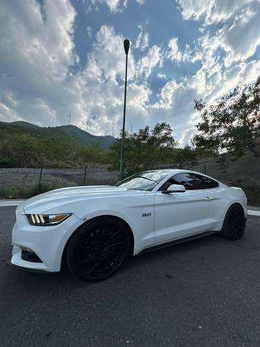 Ford Mustang 5.0l Gt V8 At