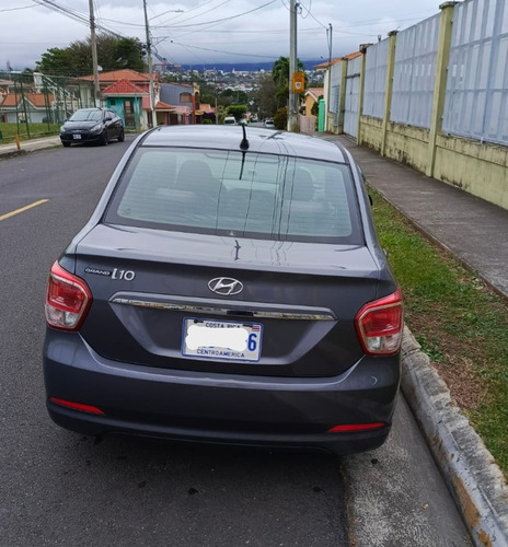 Hyundai Grand I10 2015 Sedán Gls