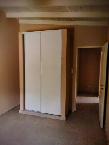 Imagen 5 de 7 de Ph Venta 1 Dormitorio 1 Baño 1 Cochera 1 Patio Y Lavadero 48 Mts2 Totales - Tandil