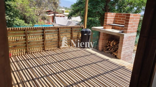 Casa En Venta De 4 Dorm. En Olmué