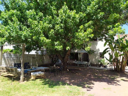 Se Vende Casa En Corazón De Prado 5 Dorm. Terreno De 753 M2