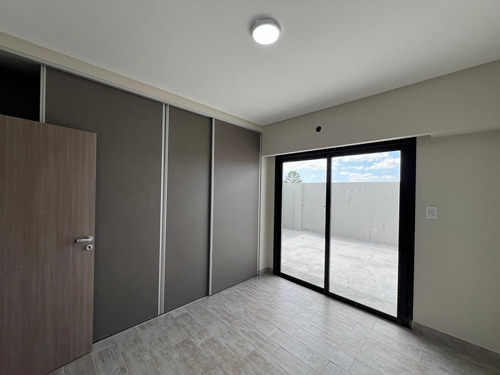 Zeballos 4360, Villa Dominico ¡tres Ambientes Con Patio Y Balcón En Venta!