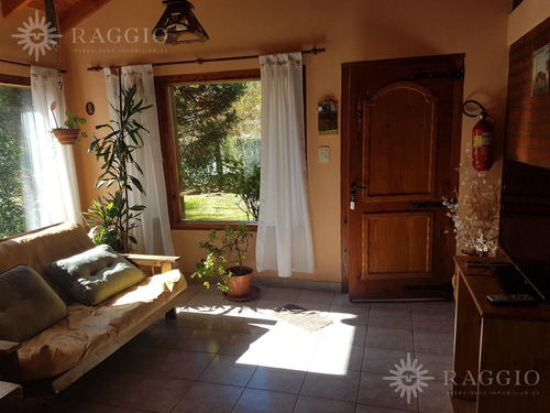 Complejo De 4 Cabañas S/lote De 2.000 M2 En Lago Puelo (cr-12)