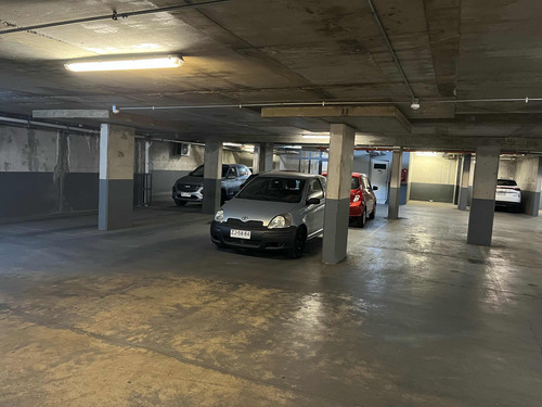Arriendo Estacionamiento General Jofre 202 - Colife