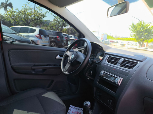 Volkswagen Fox 1.0 Mi 8V Flex 4P Manual