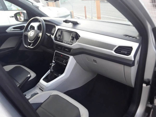 Imagem 7 de 9 de Volkswagen T-cross 1.4 250 Tsi Total Flex Highline