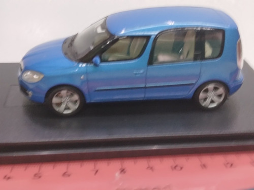 Abrex 1/43 Skoda Roomster 2005/15  Impecable !!