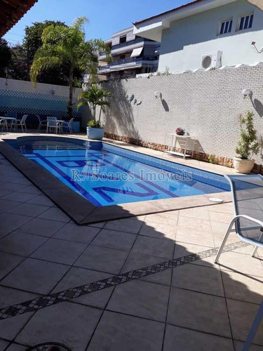 Imagem 6 de 15 de Maravilhosa Casa No Condomínio Nova Valqueire - Vvcn50001